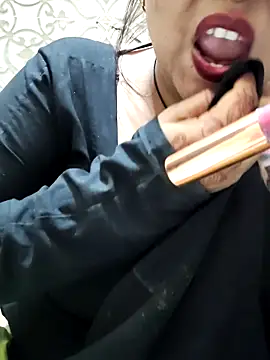 Indian-Nazia online show from 04/06/26, 07:48