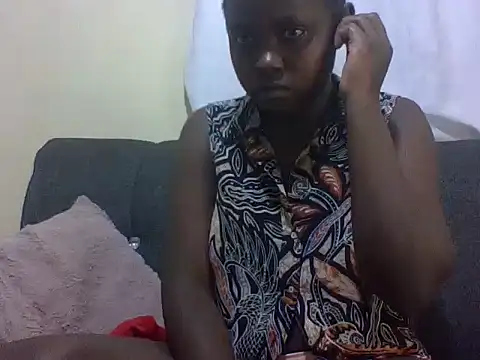 Sweetcecie01 online show from 04/24/26, 08:00