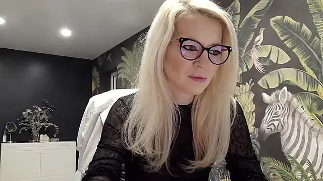 carla88 online show from 02/04/25, 08:35