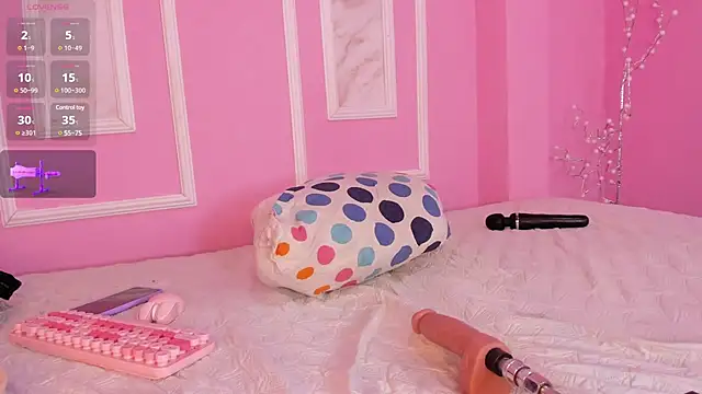 Juliette  3 online show from 12/17/24, 05:36