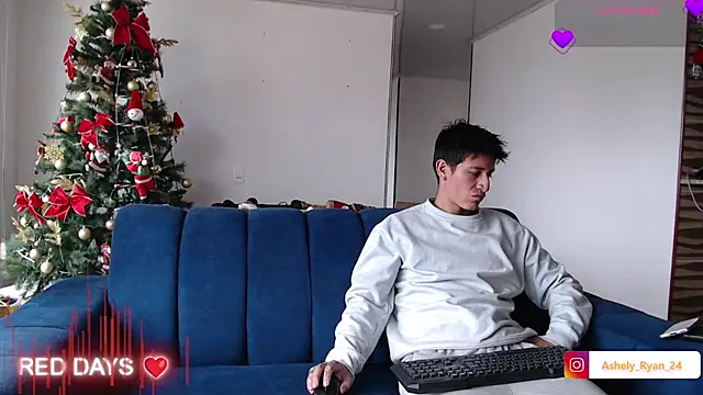 ashely ryan24 online show from 11/26/25, 06:31