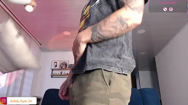 ashely ryan24 online show from 02/18/26, 10:50