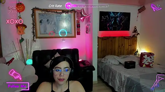 LauGrayJ online show from 02/15/25, 04:03