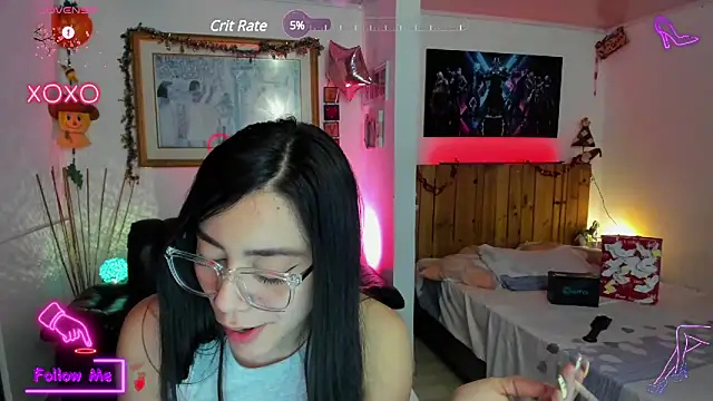 LauGrayJ online show from 03/08/25, 05:49