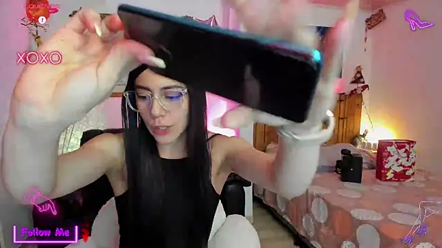 LauGrayJ online show from 03/11/25, 02:54