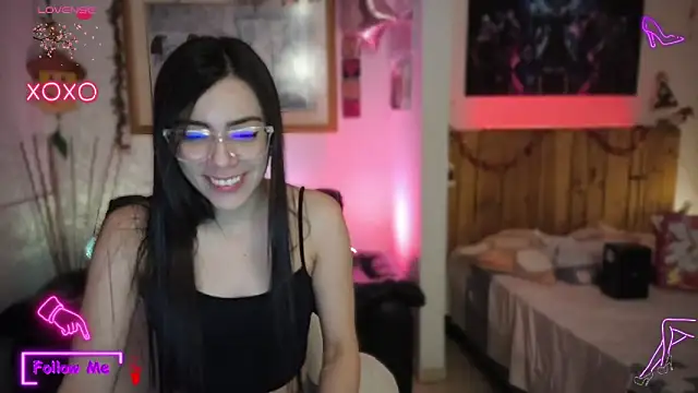 LauGrayJ online show from 03/23/25, 12:04