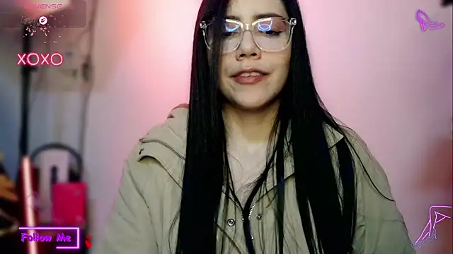 LauGrayJ online show from 11/20/25, 05:40