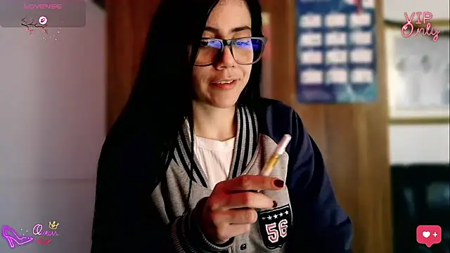 LauGrayJ online show from 01/09/26, 11:57