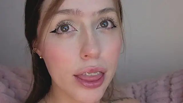 SofiaGc online show from 10/23/25, 03:39