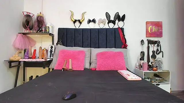 emmily giraldo online show from 02/17/26, 12:23