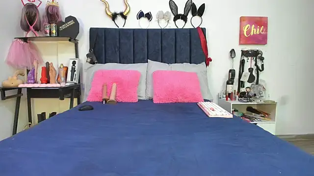 emmily giraldo online show from 06/26/26, 12:42