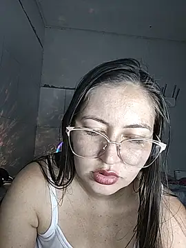 dani123unica online show from 10/18/25, 10:49