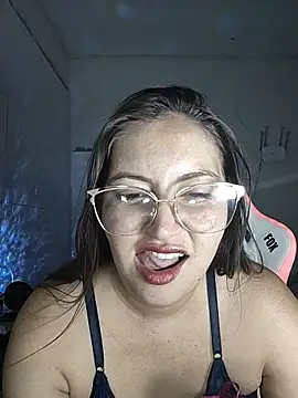 dani123unica online show from 10/24/25, 10:22