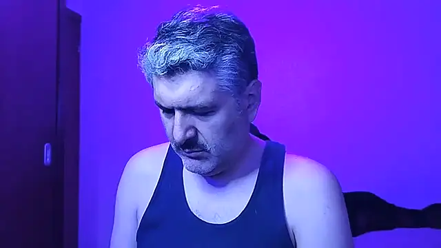 BushBator online show from 11/26/25, 07:31