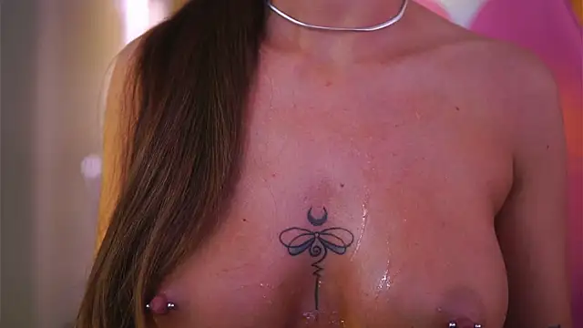 Snapshot of MissKiarra chatting on 03/15/25, 04:24 MissKiarra online show from 03/15/25, 04:24