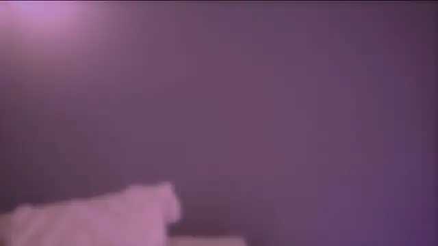 Snapshot of Jessielle chatting on 10/06/25, 11:07 Jessielle online show from 10/06/25, 11:07