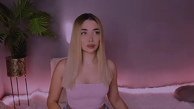 Jessielle online show from 01/12/26, 07:46