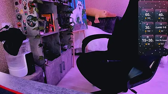 Snapshot of NaniMoore chatting on 02/13/25, 11:04 NaniMoore online show from 02/13/25, 11:04