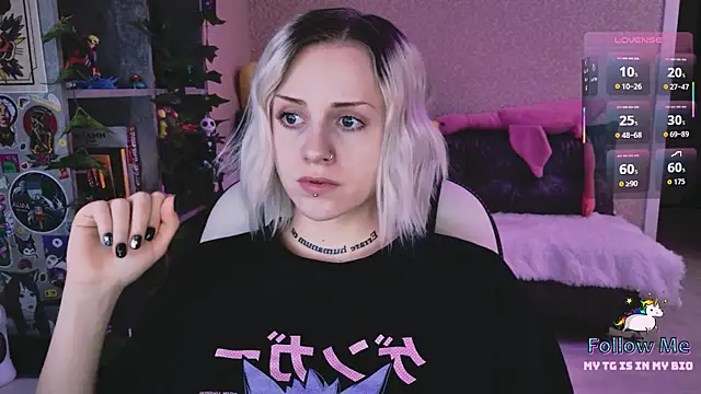 NaniMoore online show from 02/07/26, 08:23