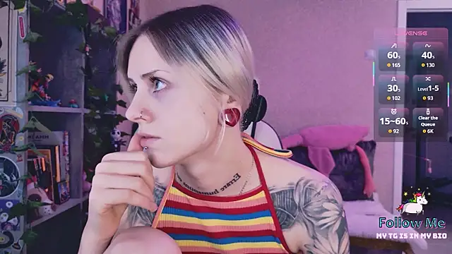 NaniMoore online show from 03/07/26, 08:06