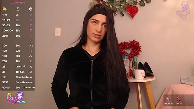 Thayssa ross online show from 03/11/26, 02:56