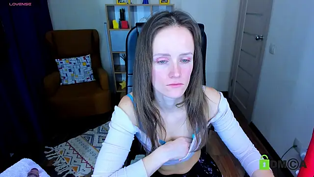 FrancescaCollins online show from 03/05/25, 10:44