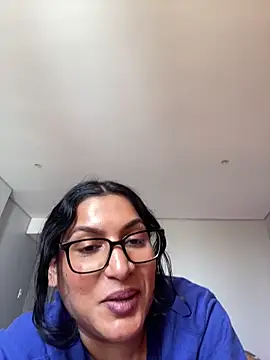 Indianbutter11 online show from 12/14/25, 07:58