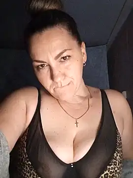 Ant0nina online show from 12/19/24, 01:28