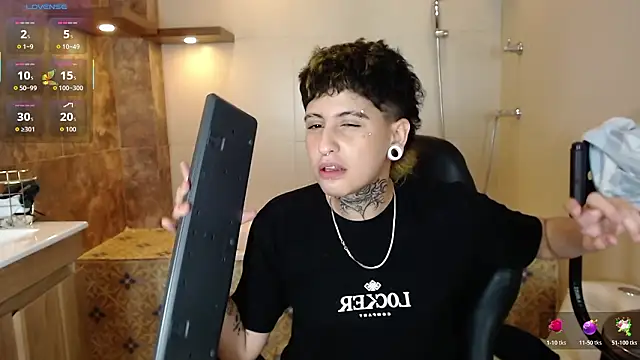 Ethan lennox online show from 03/25/26, 09:21