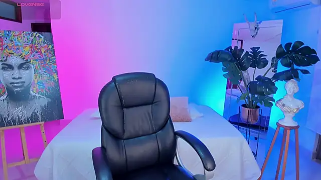 JANYLOVE   online show from 02/19/26, 10:55