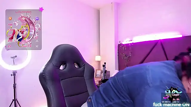 Karlee Greys  online show from 01/10/25, 08:15