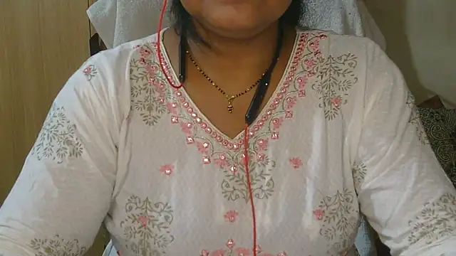Snapshot of Cute_Ruhi99 chatting on 09/29/25, 07:13 Cute Ruhi99 online show from 09/29/25, 07:13