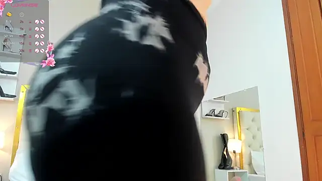 Sara Gomez online show from 09/23/25, 03:53