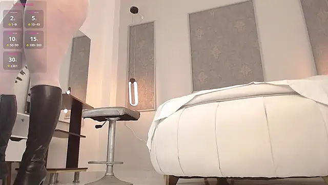 Sara Gomez online show from 03/07/26, 03:42