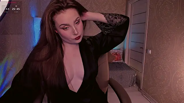 Eesmaaarrr online show from 11/17/25, 11:43