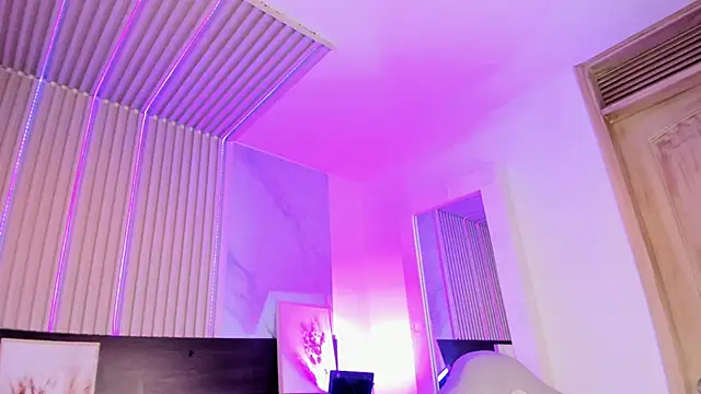 Violet spencer online show from 02/20/25, 11:43