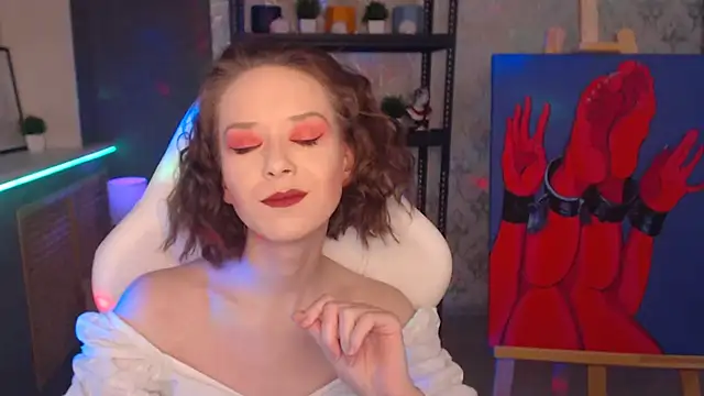 Snapshot of FascinatingEyess chatting on 01/01/25, 09:20 FascinatingEyess online show from 01/01/25, 09:20