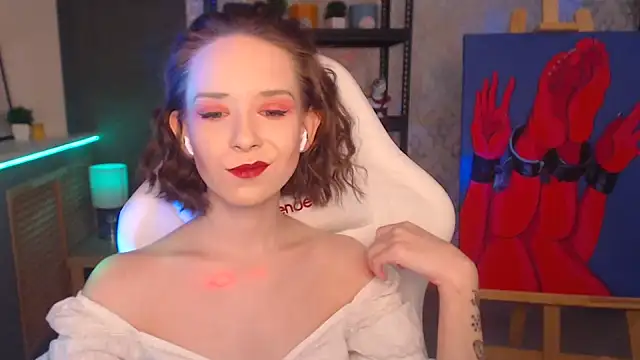 Snapshot of FascinatingEyess chatting on 01/08/25, 07:34 FascinatingEyess online show from 01/08/25, 07:34