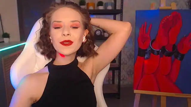 Snapshot of FascinatingEyess chatting on 01/14/25, 11:05 FascinatingEyess online show from 01/14/25, 11:05