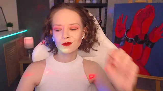 Snapshot of FascinatingEyess chatting on 02/03/25, 07:00 FascinatingEyess online show from 02/03/25, 07:00