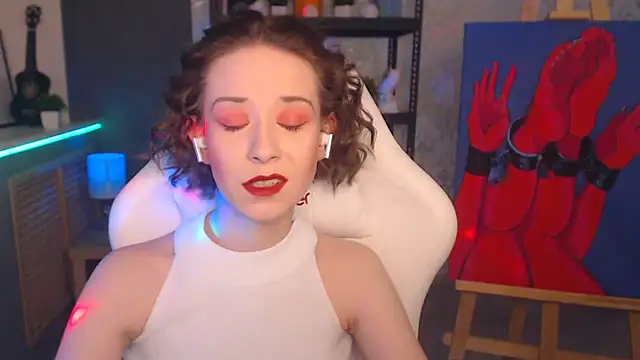 Snapshot of FascinatingEyess chatting on 03/01/25, 03:10 FascinatingEyess online show from 03/01/25, 03:10