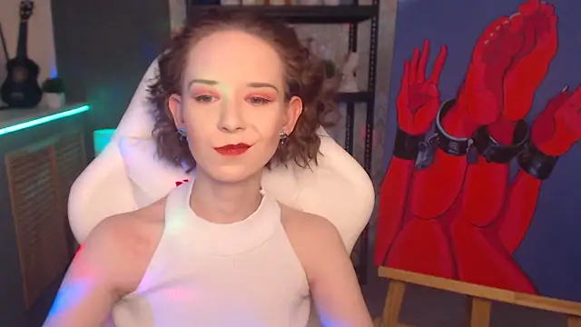 Snapshot of FascinatingEyess chatting on 03/17/25, 05:34 FascinatingEyess online show from 03/17/25, 05:34