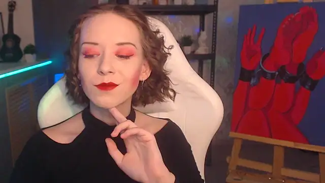 Snapshot of FascinatingEyess chatting on 09/24/25, 06:22 FascinatingEyess online show from 09/24/25, 06:22