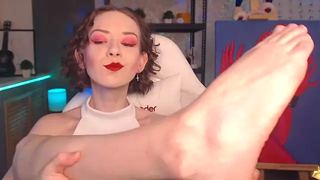 FascinatingEyess online show from 02/16/26, 11:06