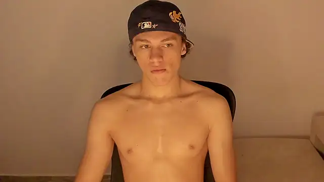 laurent nova online show from 12/22/25, 09:06