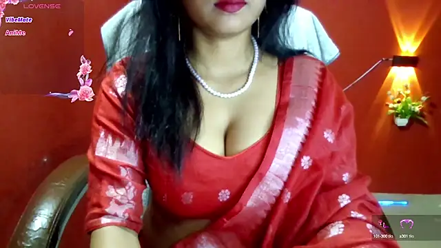 Queenhimanshi online show from 09/22/25, 03:52