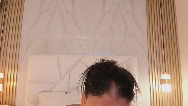 belacampbell online show from 12/02/25, 05:57