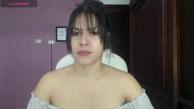 Luciana Ortiz1 online show from 03/03/25, 03:09