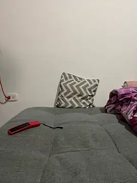 VioletPearson online show from 12/19/25, 01:45