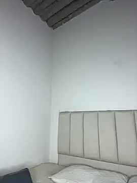 VioletPearson online show from 04/23/26, 12:40